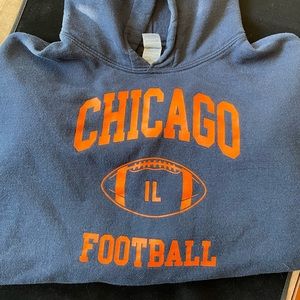 Gildan Chicago Bears sweatshirt/hoodie Size Medium Color: Washed Navy